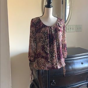 _ Sara Michelle womens top